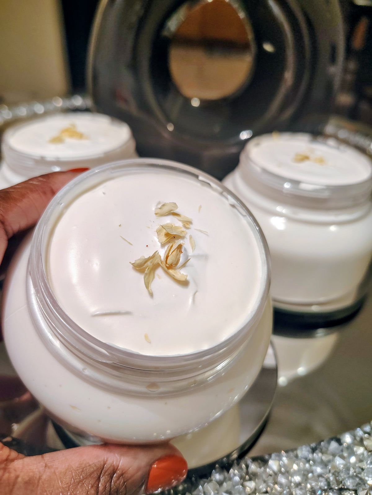 "LEMON CREME BODYBUTTA"