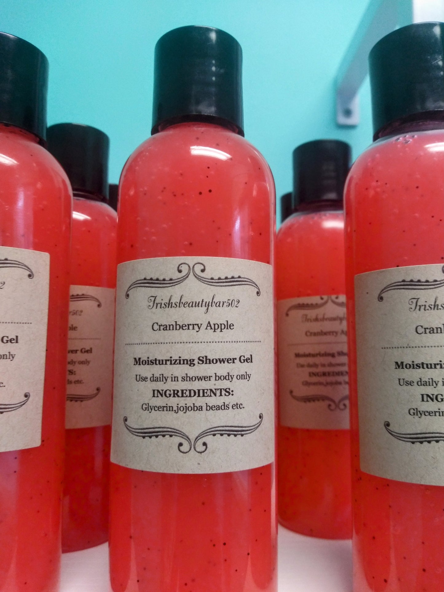 CRANBERRY APPLE MOISTURIZING SHOWER GEL